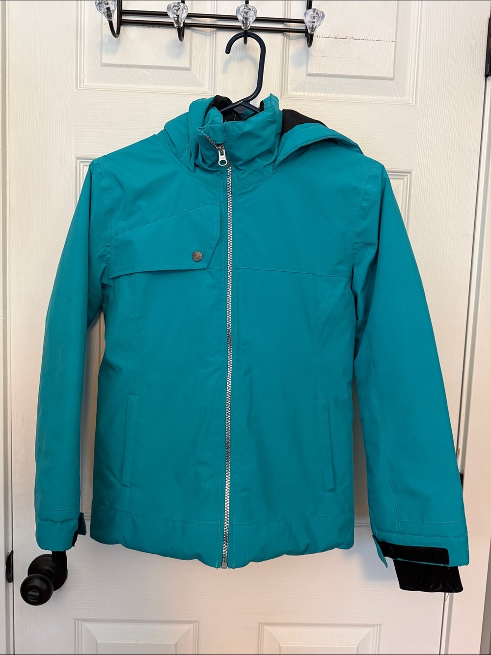 Girl’s Teal Ski Jacket - Lightweight Insulated Shell, size M (10/12)
